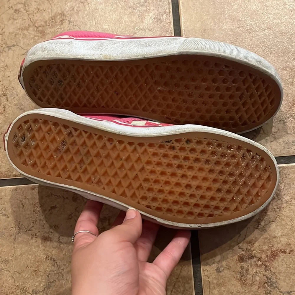 Pink checkered vans - Picture 2 of 4